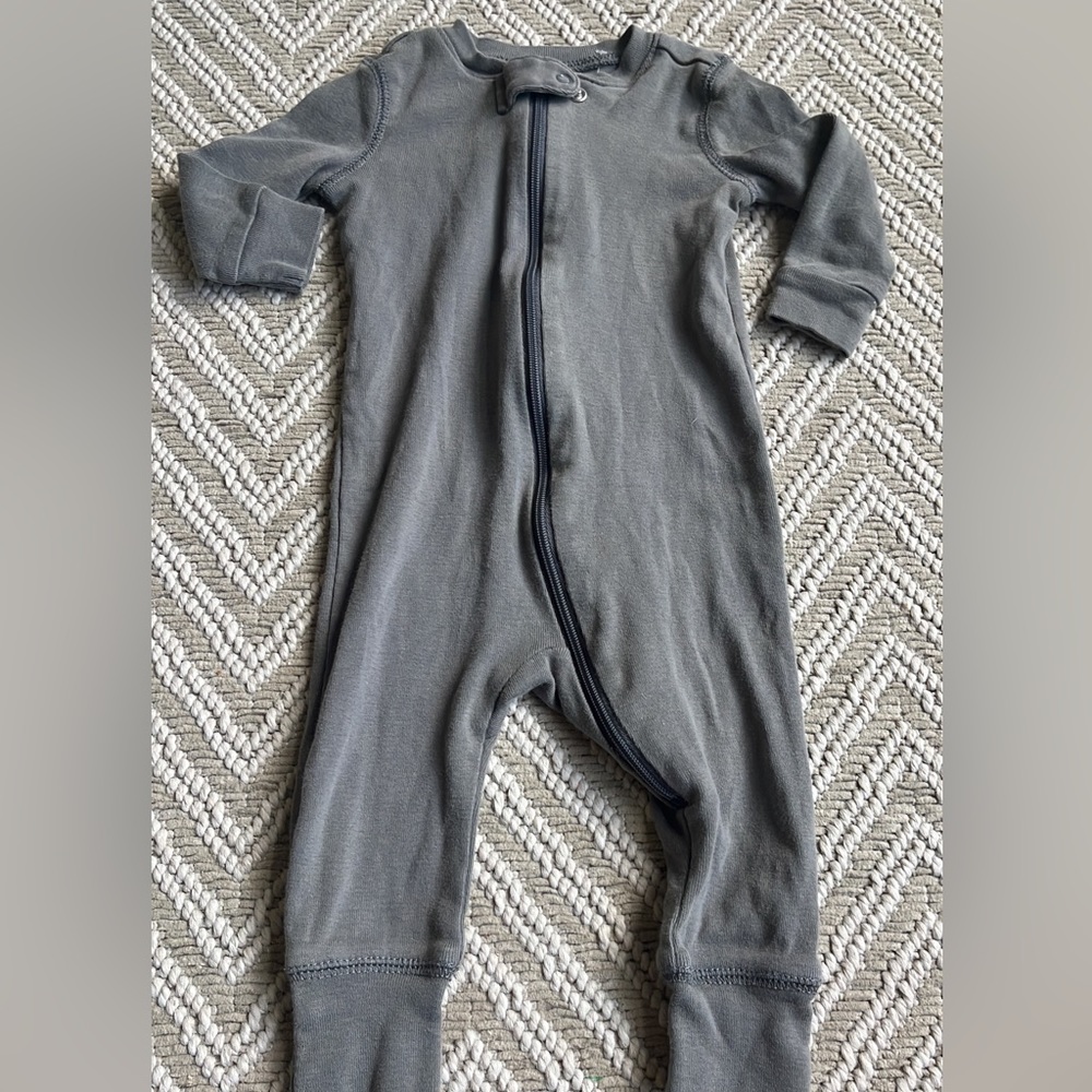 Primary 3-6 month outfit